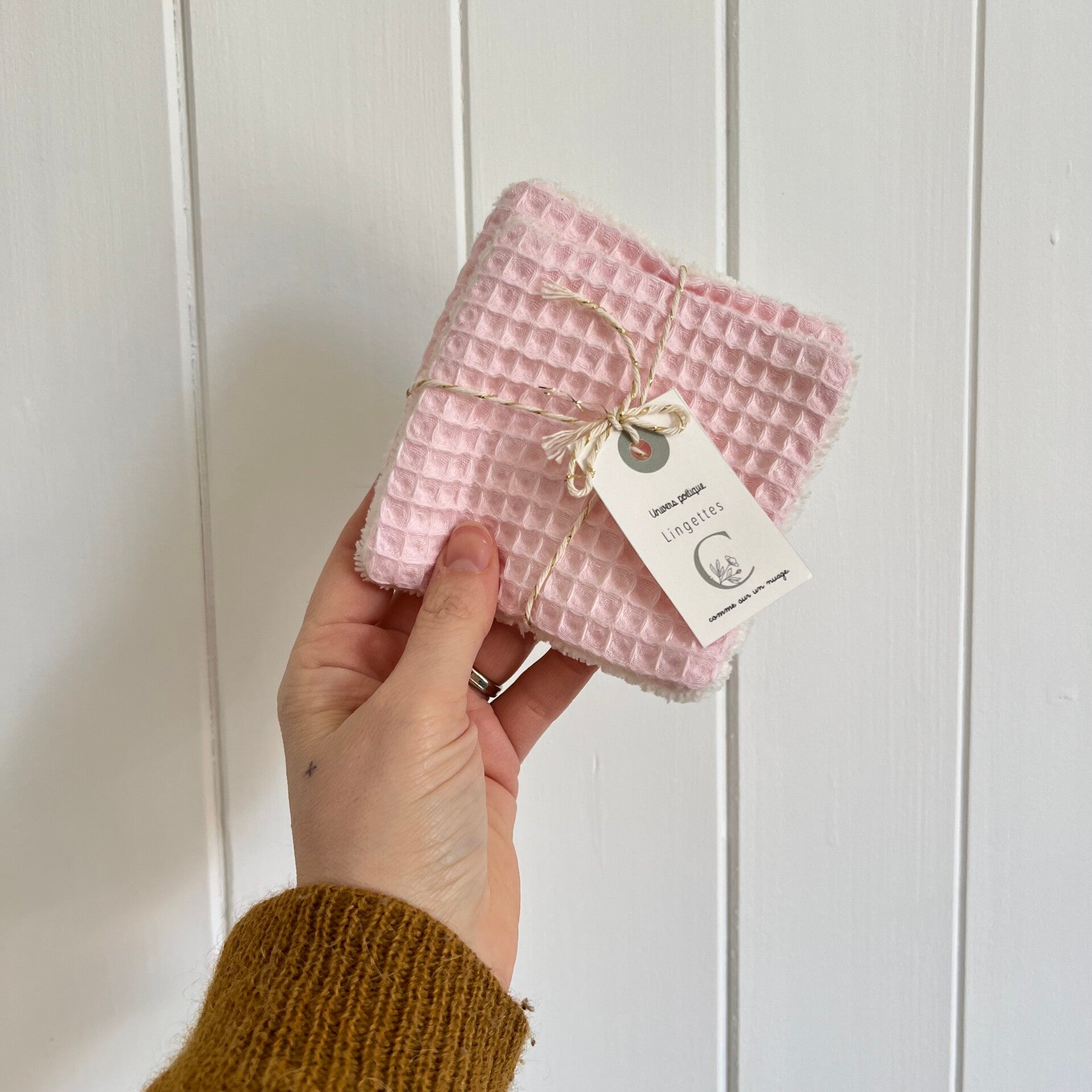 Duo de carrés, éponge rose poudré