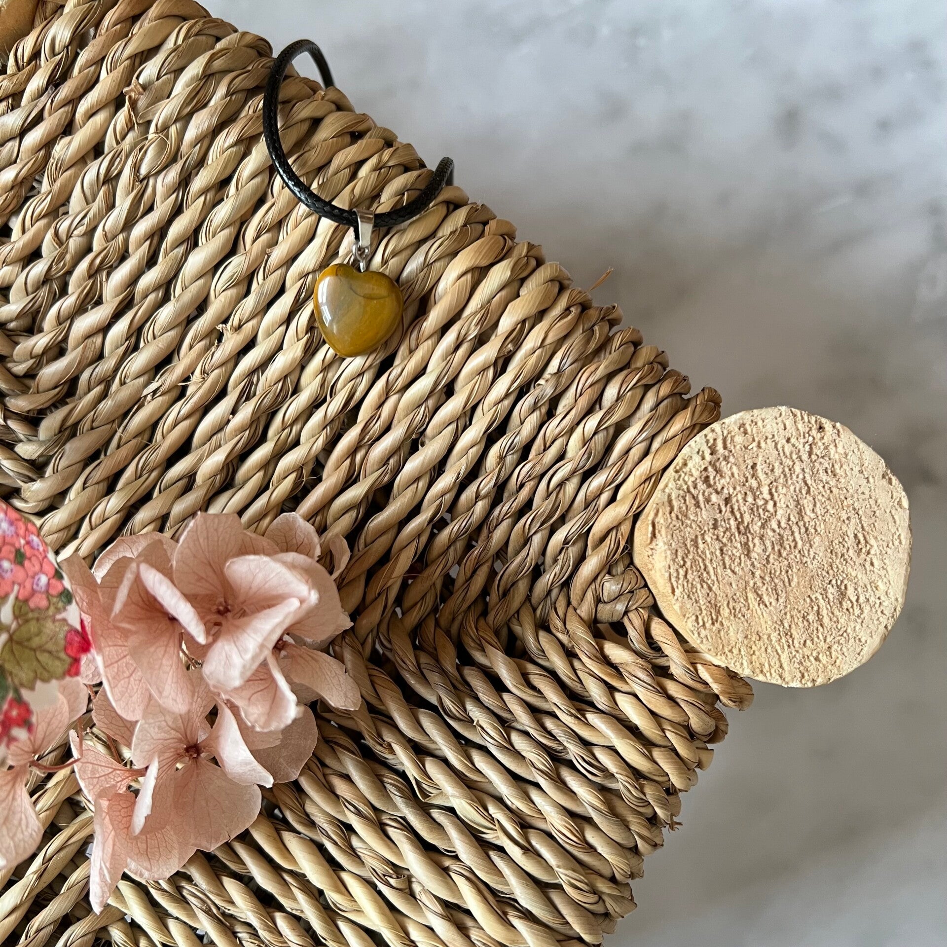 Mokaite, pendentif cœur