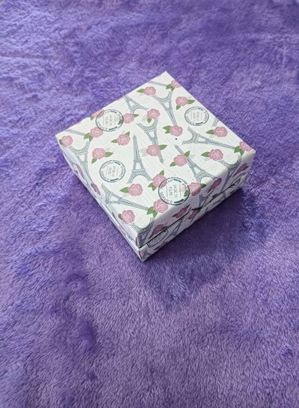 Caja de regalo cuadrada