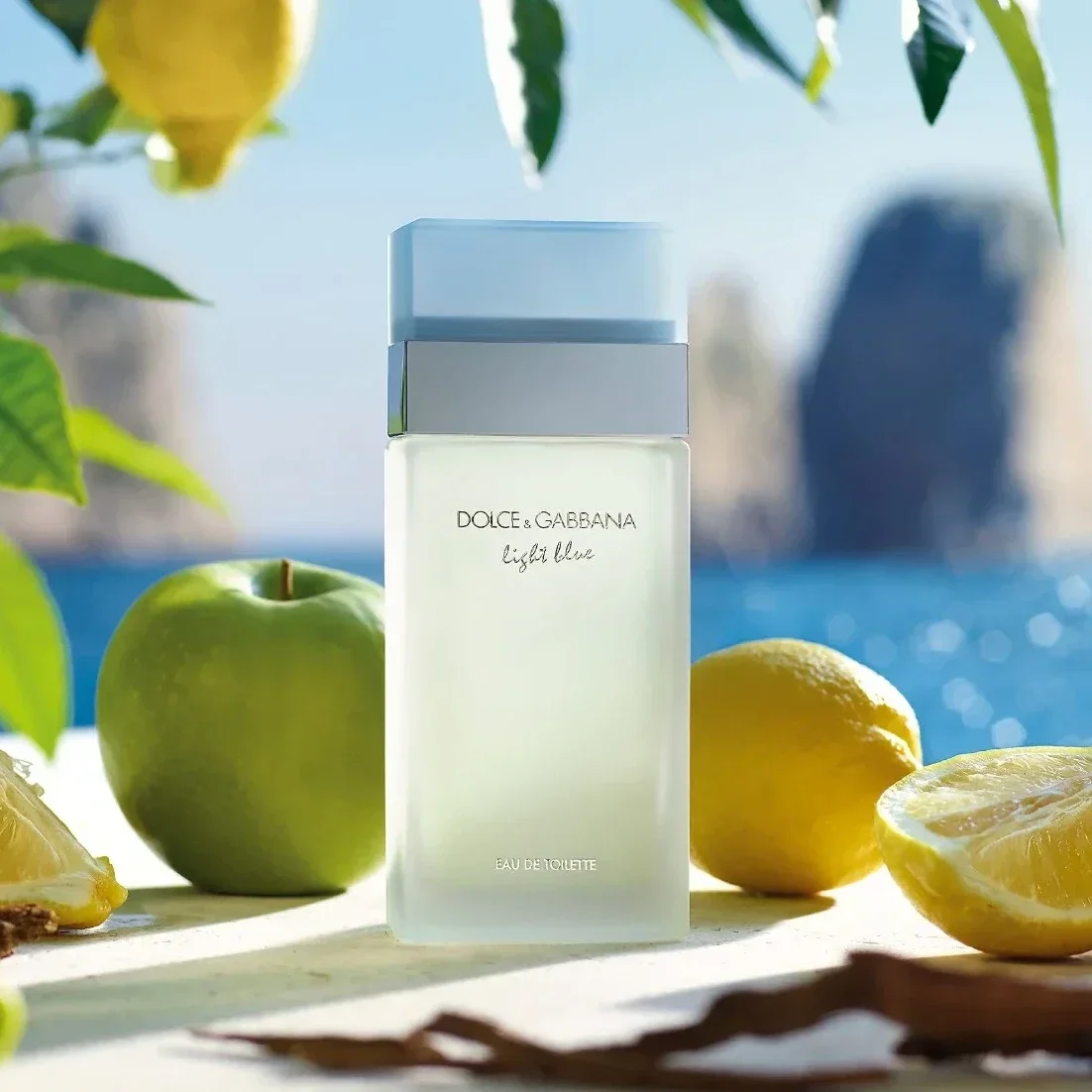 Dolce & Gabbana - Light Blue