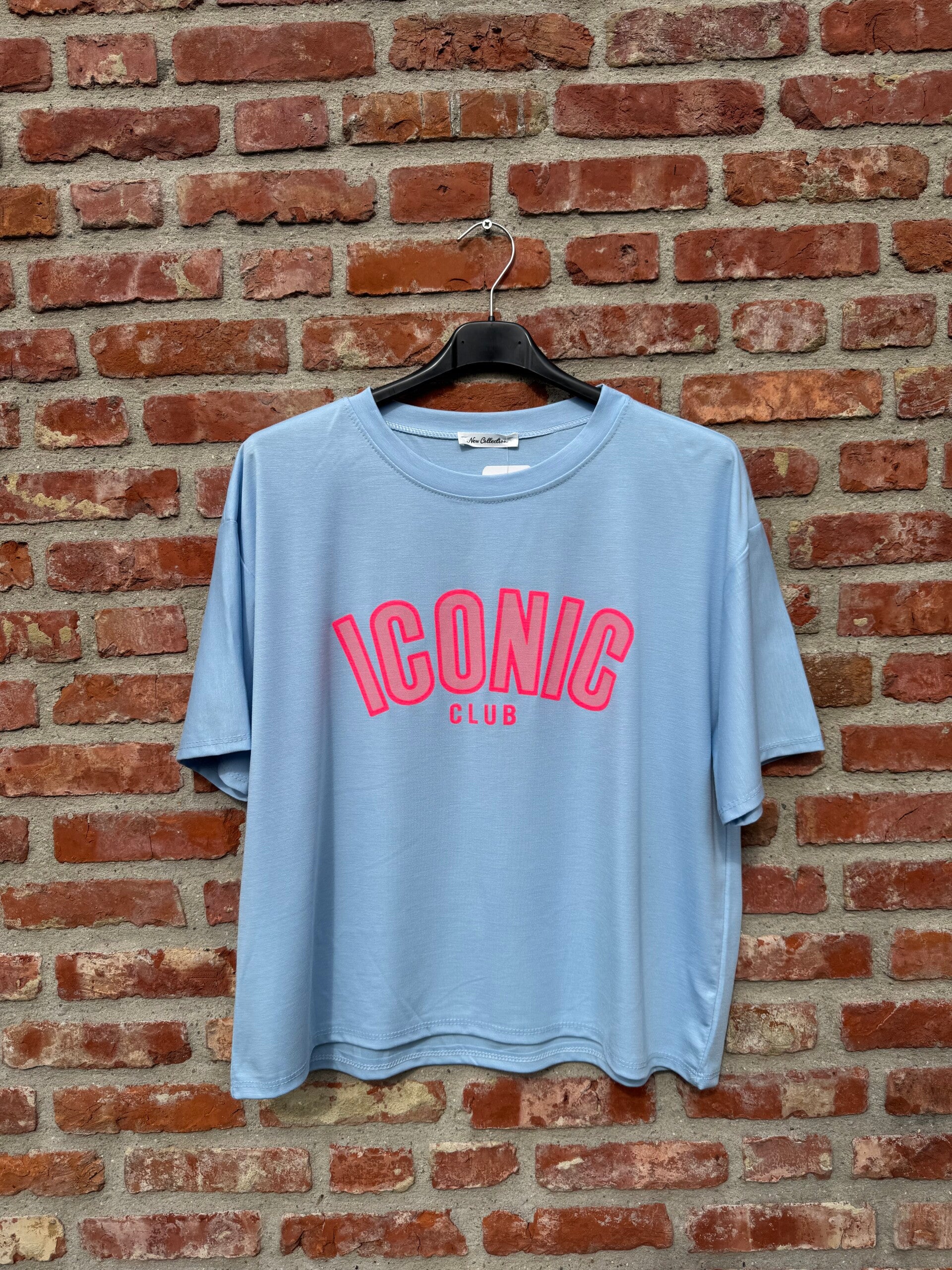 T shirt iconic
