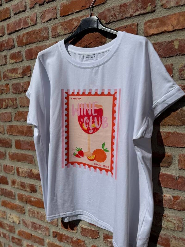 T shirt wine club