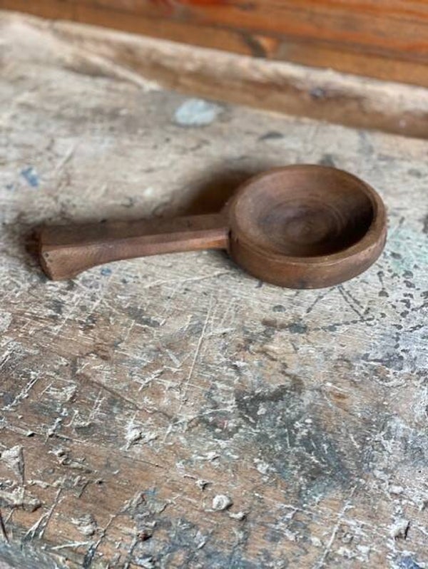 Houten lepel met handvat