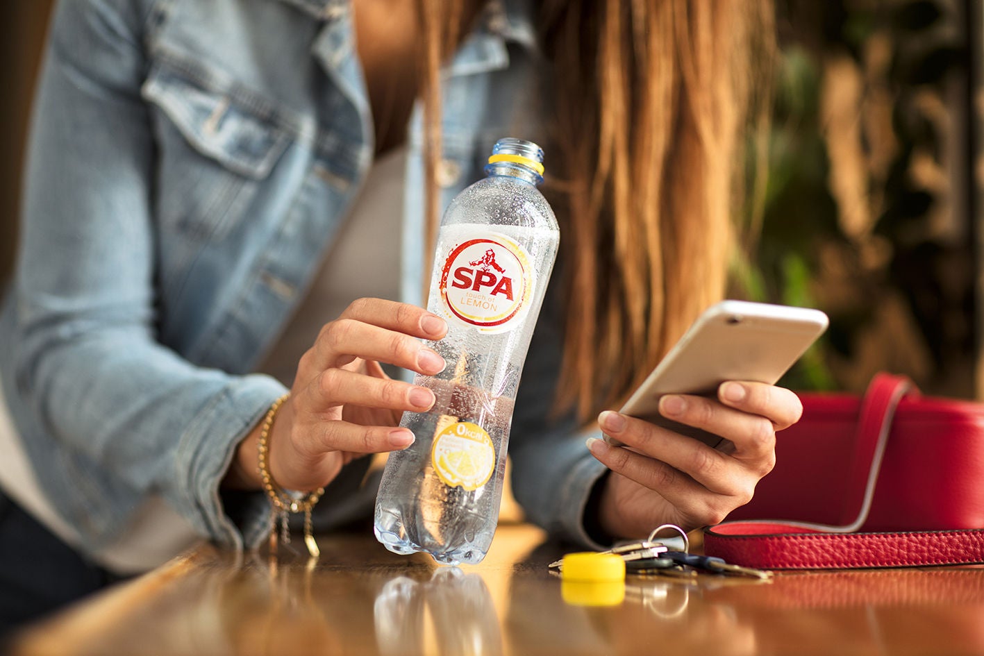 SPA-TOUCH-OF_Lemon_Telefoon_KLEIN.jpg