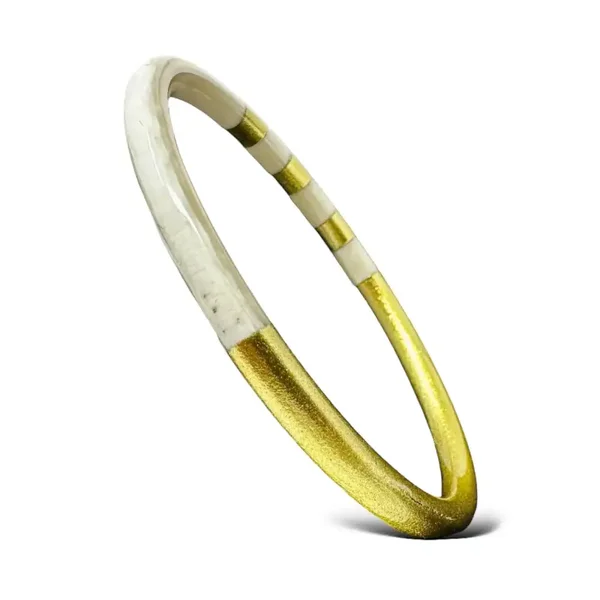 Gouden armbanden van buffelhoorn - armbanden uit Vietnam 2