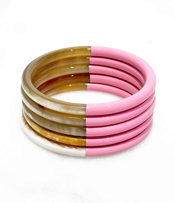 Armband van buffelhoorn/acryl Roze- armband uit Vietnam