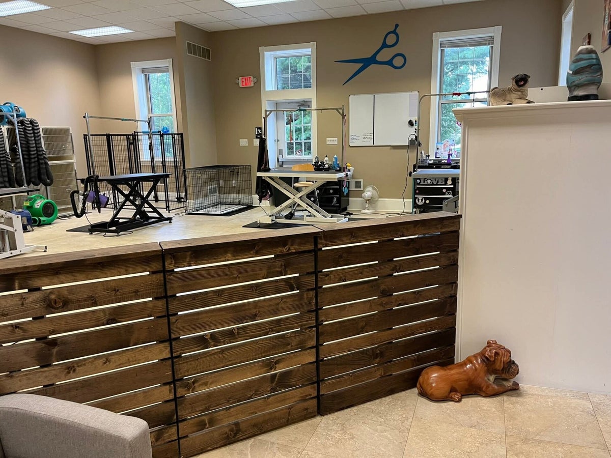 Tails R Waggin Pet Salon