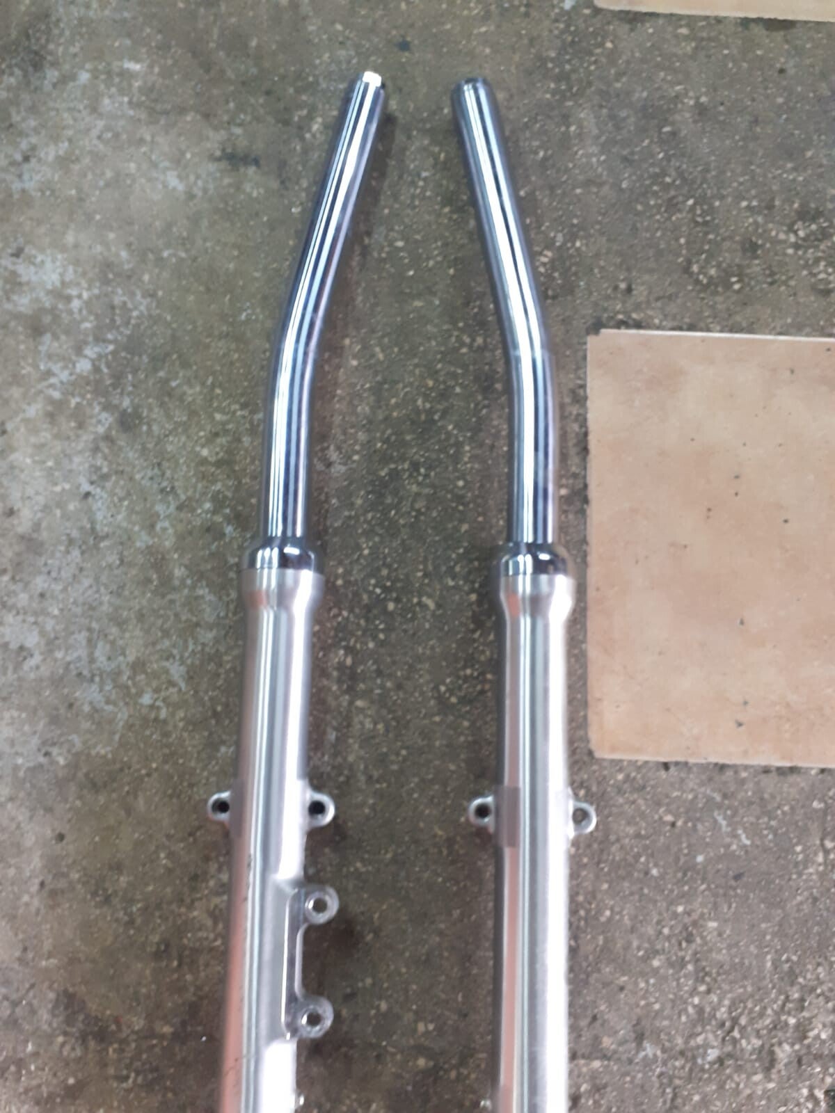 ENDEREZADO DE TUBONES DE SUSPENCION