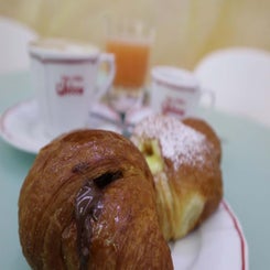 caff-standard-hzngrd.jpg