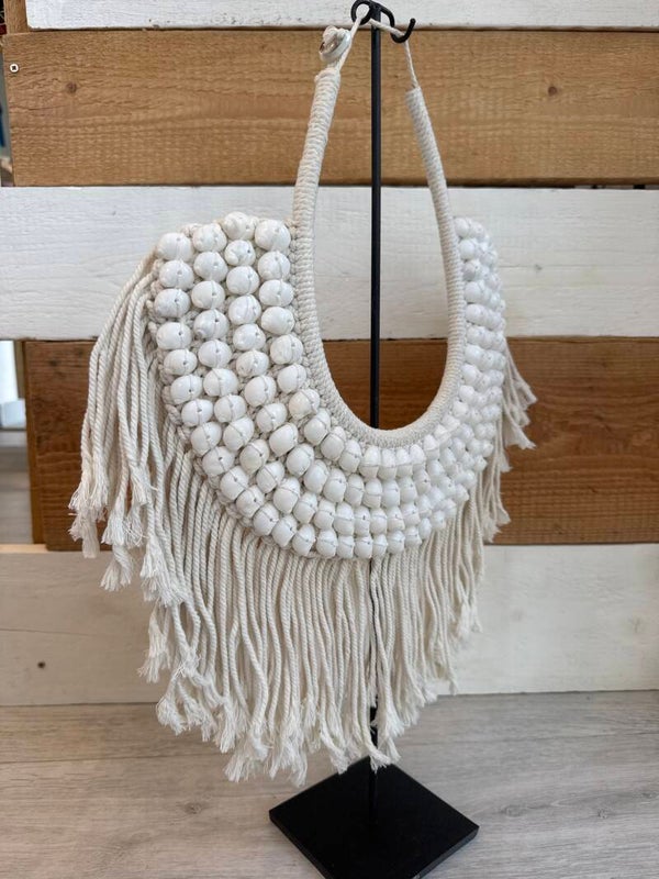 Intan – Muschelkette mit Fransen aus Bali