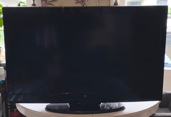 40" LCD TV. Media Markt,