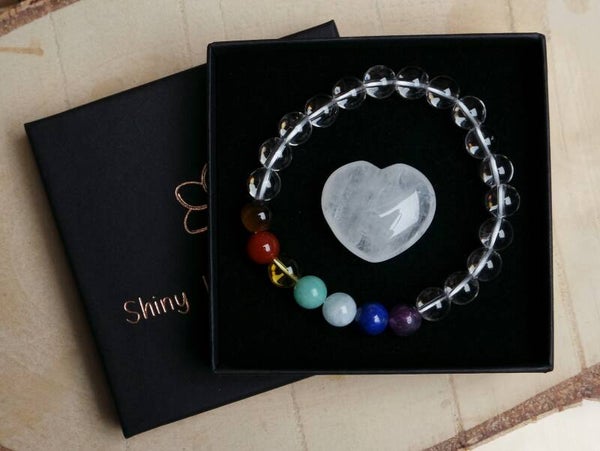 Edelsteen-set Chakra met hart van bergkristal