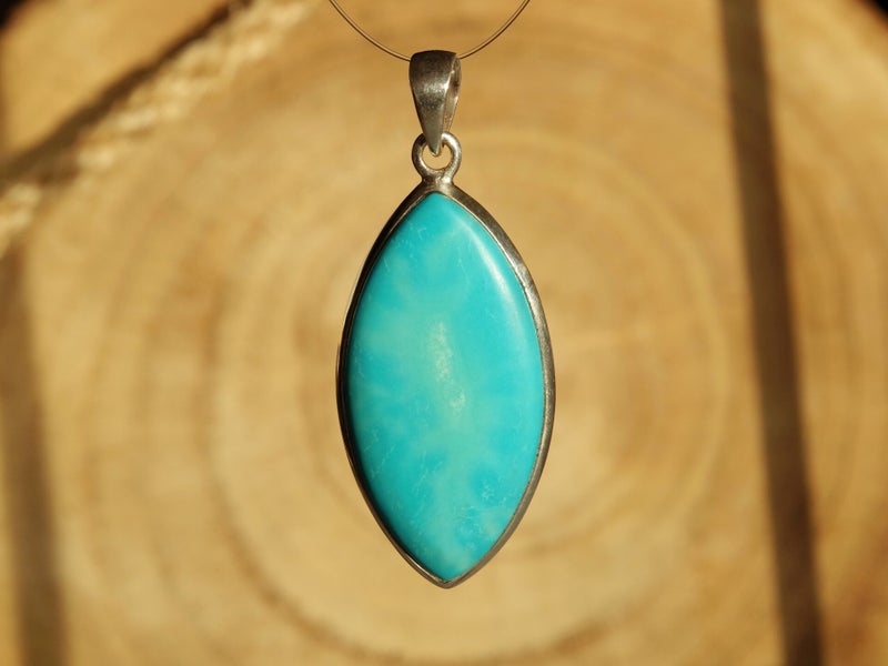 turkoois steen opent keelchakra en helpt blokkade opheffen in 5e chakra