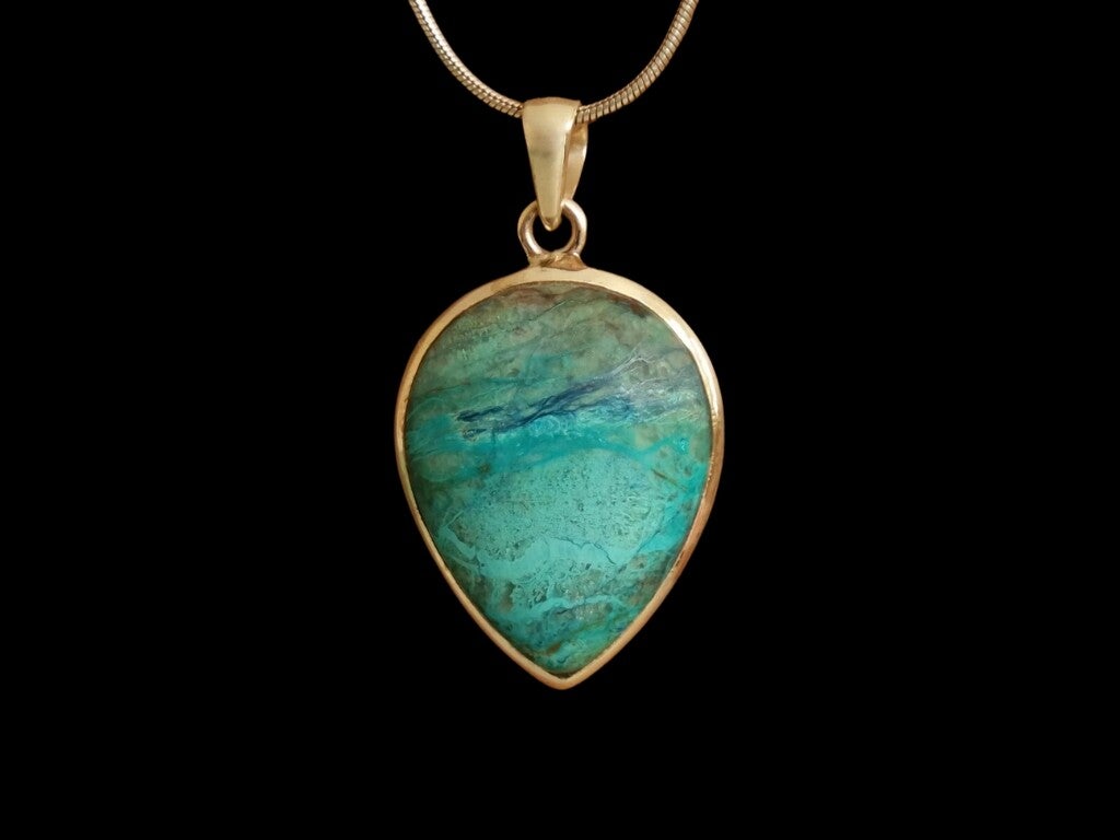 Hanger Shattuckiet 5