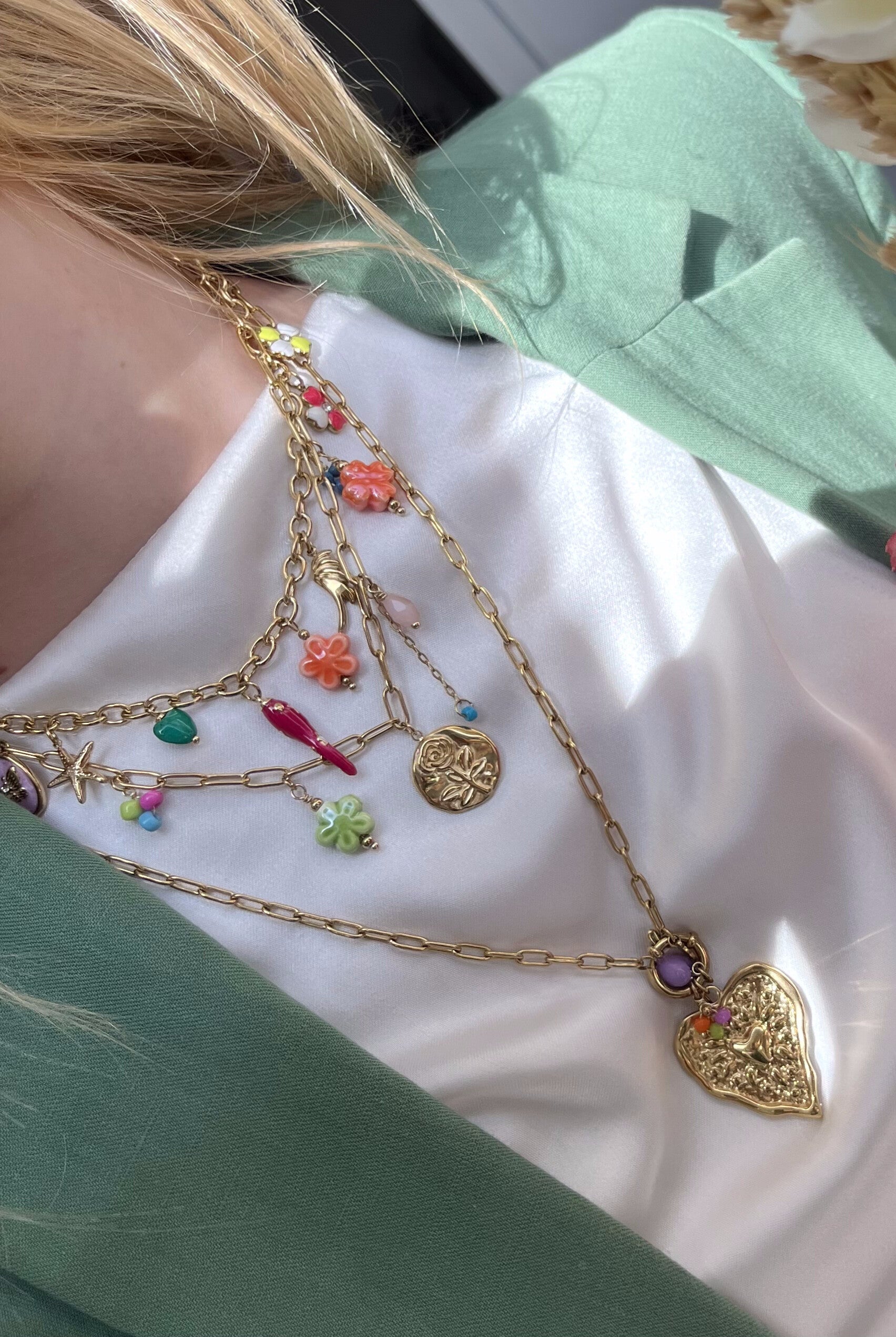 Bibi necklaces gold