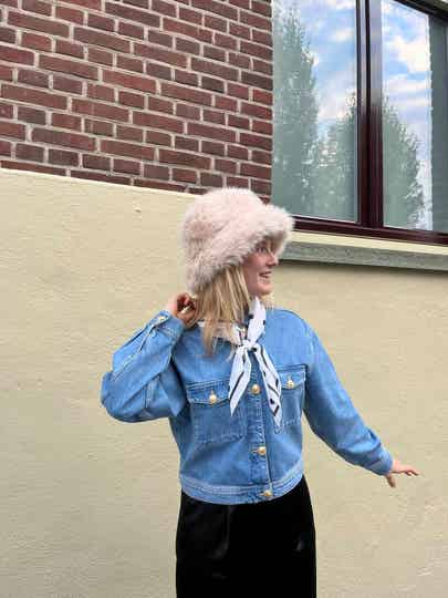 Donja muts | Beige