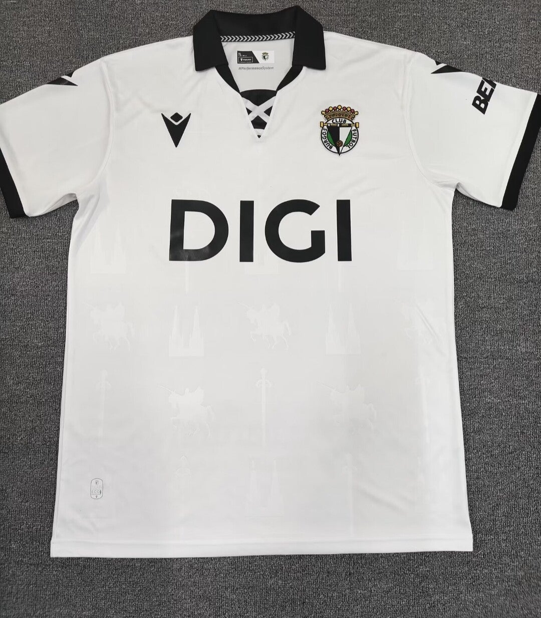 Real Burgos C.F. Temporada 2025-2026/ Primera Camiseta
