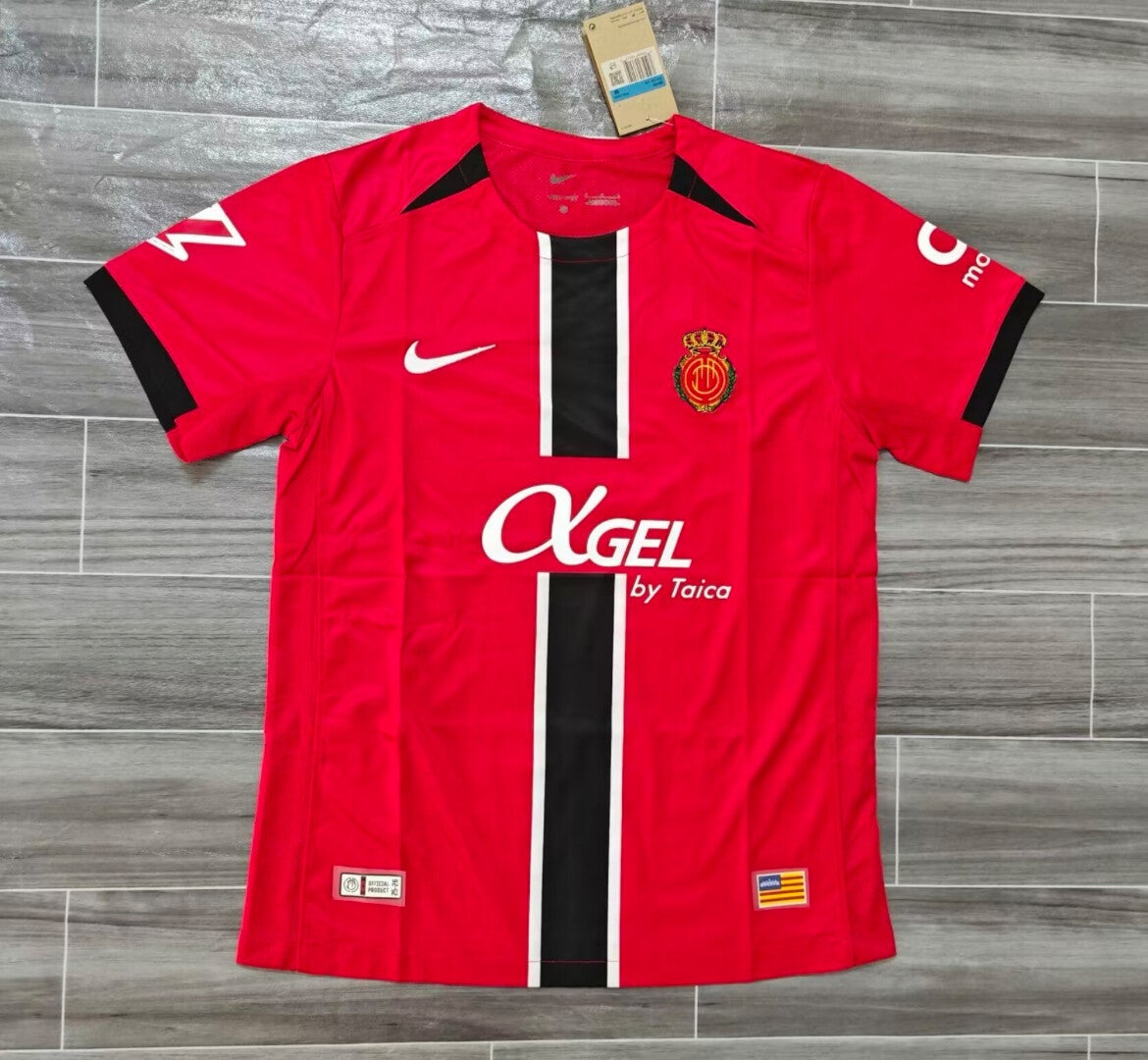 R.C.D Mallorca. Temporada 2025-2026/ Primera Camiseta