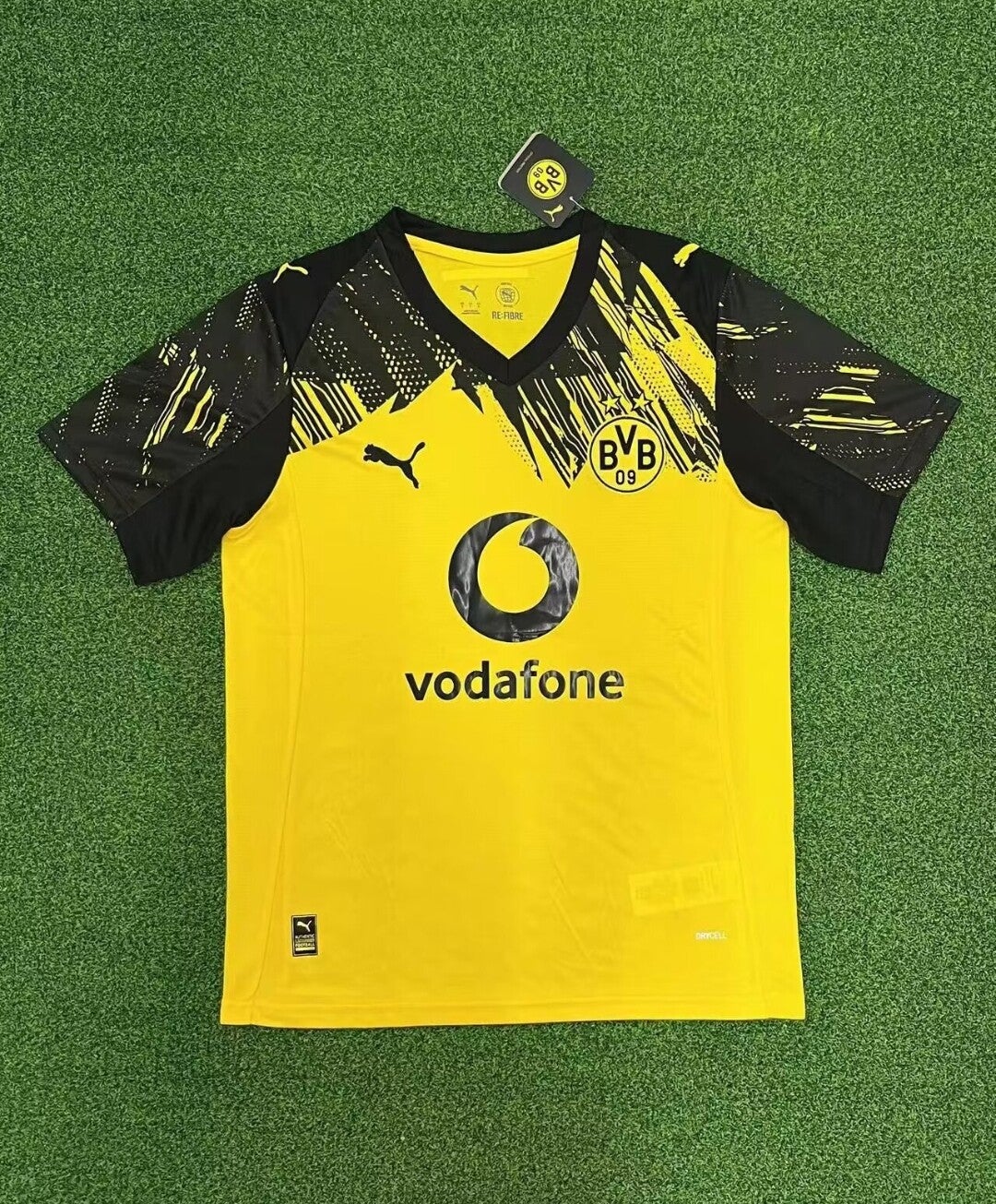 BVB Borussia Dortmund. Temporada 2025-2026/ Primera Camiseta