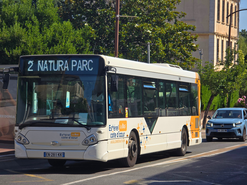 HeuliezBus GX137L n°50 - Rafael Bus  - Ligne 2 - ©Spayk