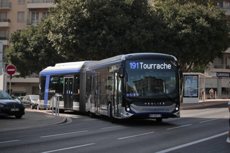 HeuliezBus GX437 Linium Hybrid- n°258 - RD TPM - Ligne 191 - ©Spayk