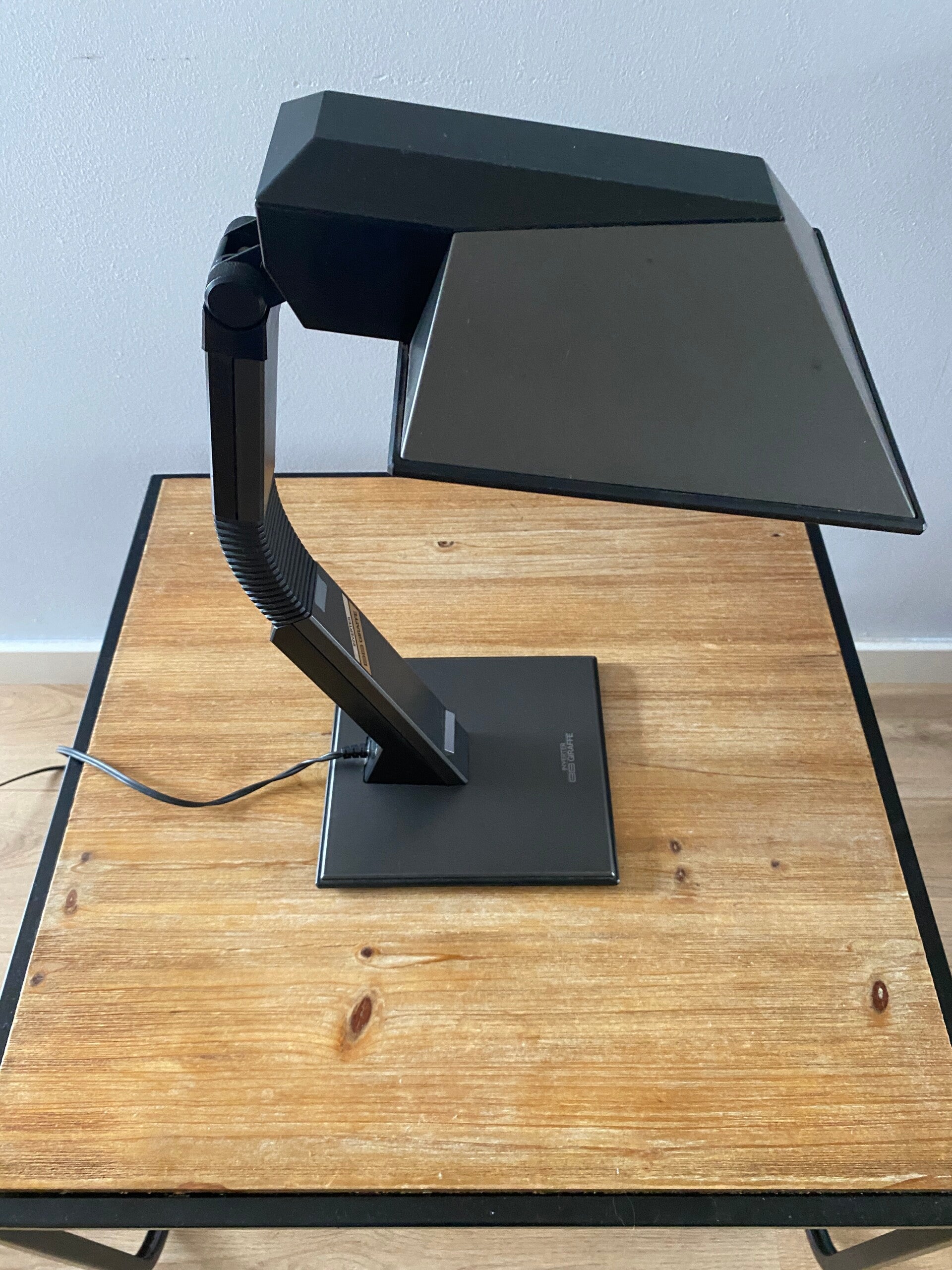 Mitsubishi Giraffe BB Inverter bureaulamp