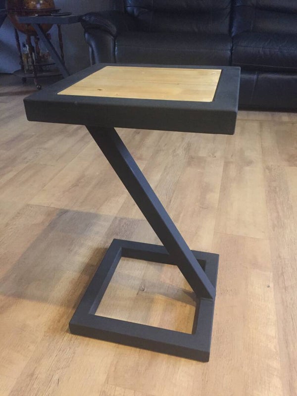 Tabouret de table design ZORO en acier et bois
