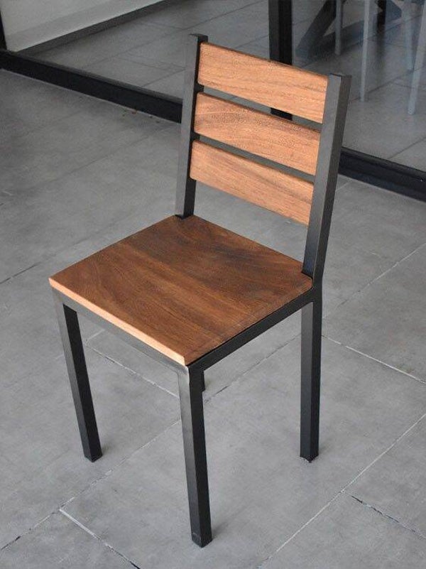 Chaise NAPO