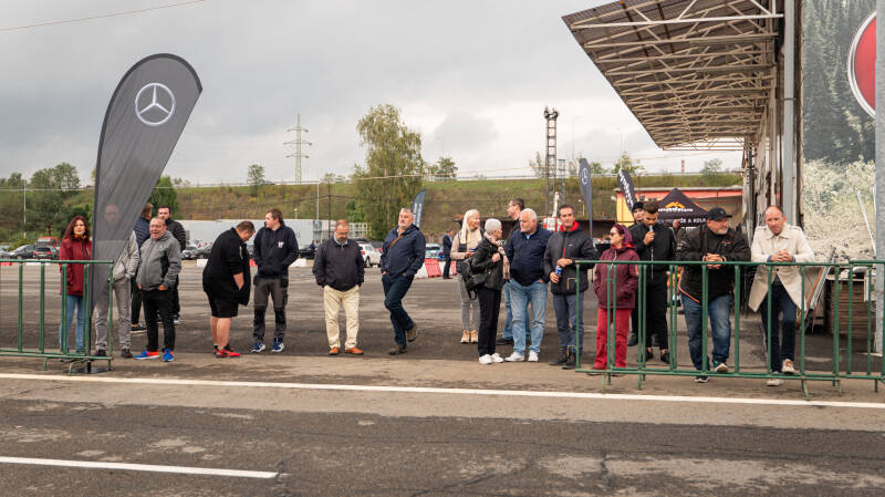 p1100947-standard.jpg