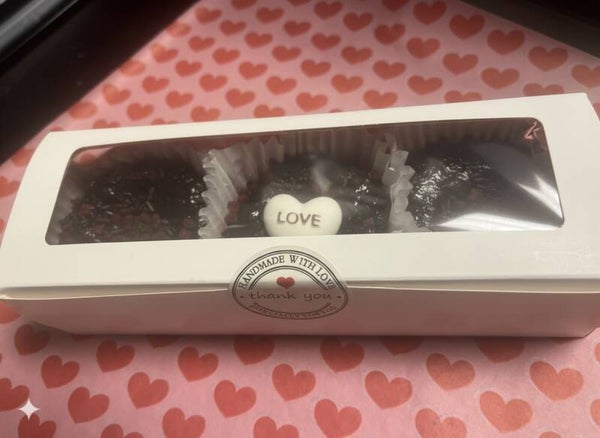 Cupids Berry Bliss Brownie Trio