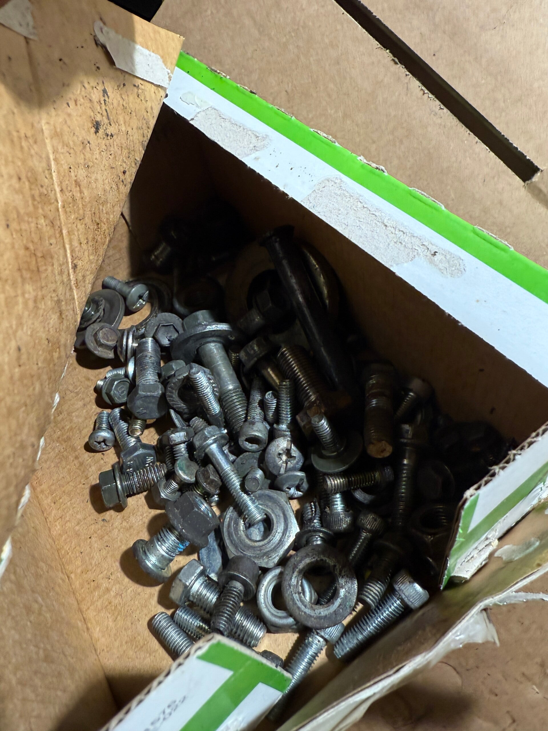 Adly RT Suzuki TR 50 Street Magic HerChee Schrauben Kleinteile Schlachtfest Mopsfrikadelle