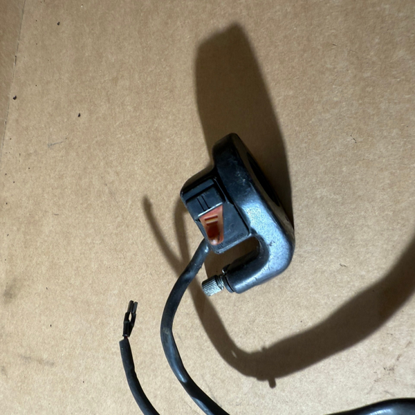 MZ MUZ SM SX 125 Gasgriff Armatur Lenker Schalter Switch Throttle Lenkerschalter Teile Mopsfrikadelle