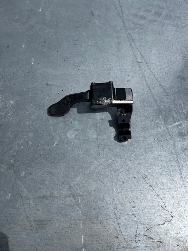 Suzuki Burgman UH 125 Burgmann Bremse Brake Feststellbremse Bremshebel Mopsfrikadelle