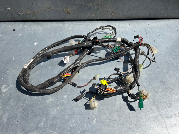 Suzuki Burgman UH 125 Burgmann Kabelbaum Stecker Loom
