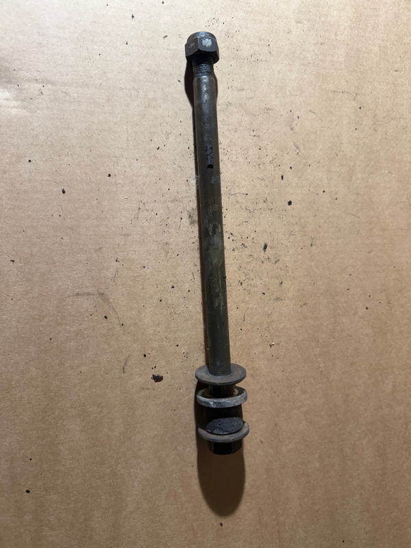 MZ MUZ SX SM 125 Achse Bolzen Steckachse Axle Teile Mopsfrikadelle