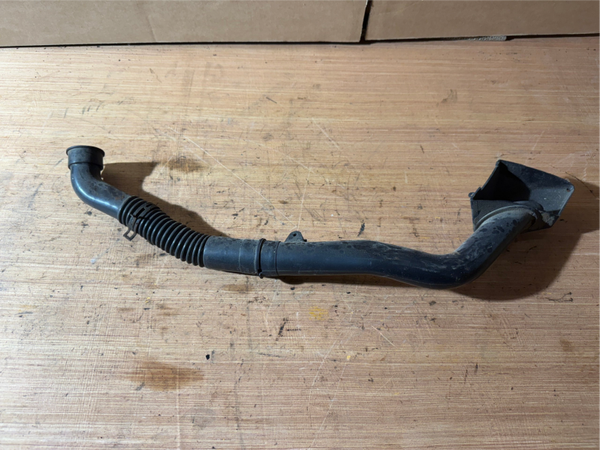 Kymco Yager GT 125  LEA5 Ansaugkanal Ansaugung Luftfilter Airbox Ansaugstutzen Teile Mopsfrikadelle