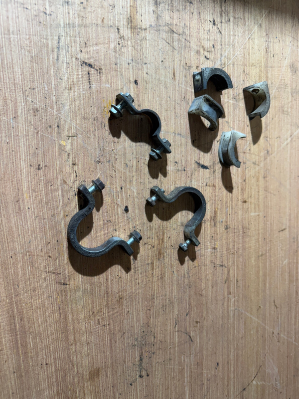 Yamaha YLM Klemme Rad Antrieb Befestigung Radklemme Halter Schlachtfest Mopsfrikadelle