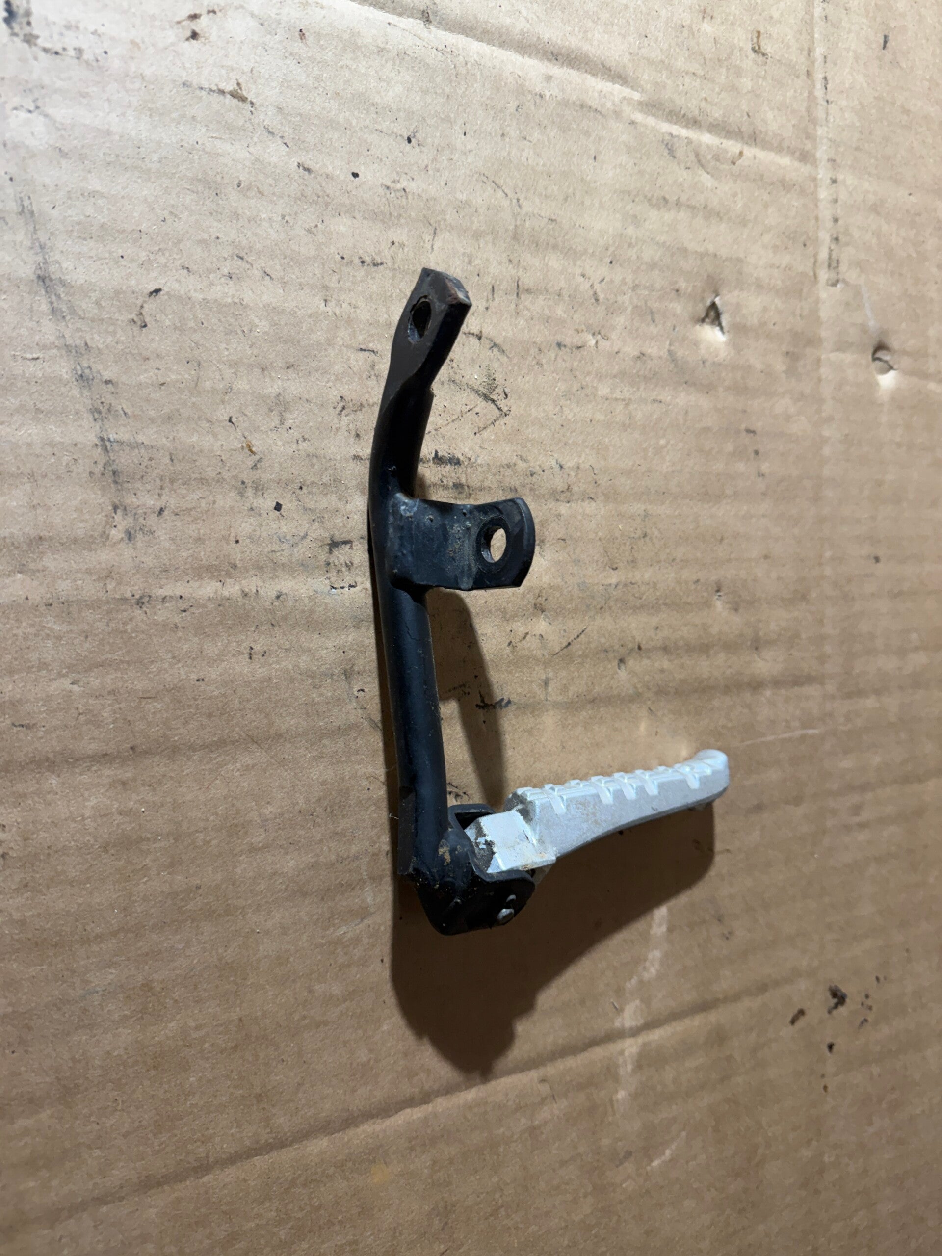 Malaguti Centro SL 36T Raste Fussraste Fußrasten Teile Mopsfrikadelle Schlachtfest