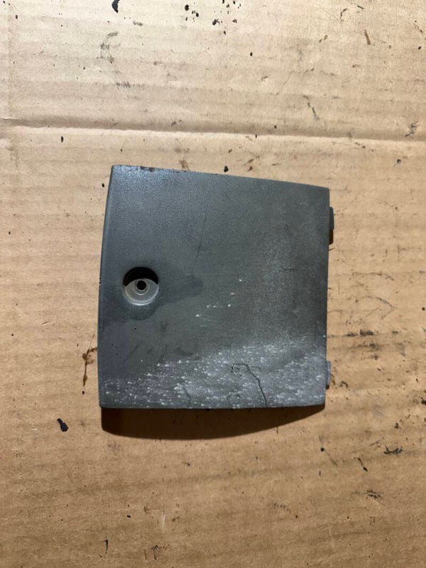 Malaguti Centro SL 36T Verkleidung Blende Abdeckung Cover Klappe Deckel Serviceklappe Mopsfrikadelle