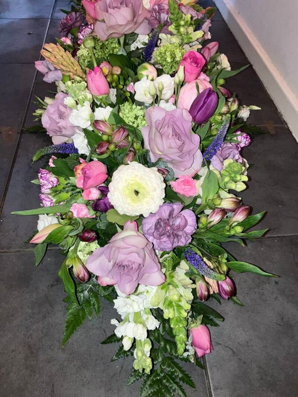 3ft Single Ended Tribute Spray