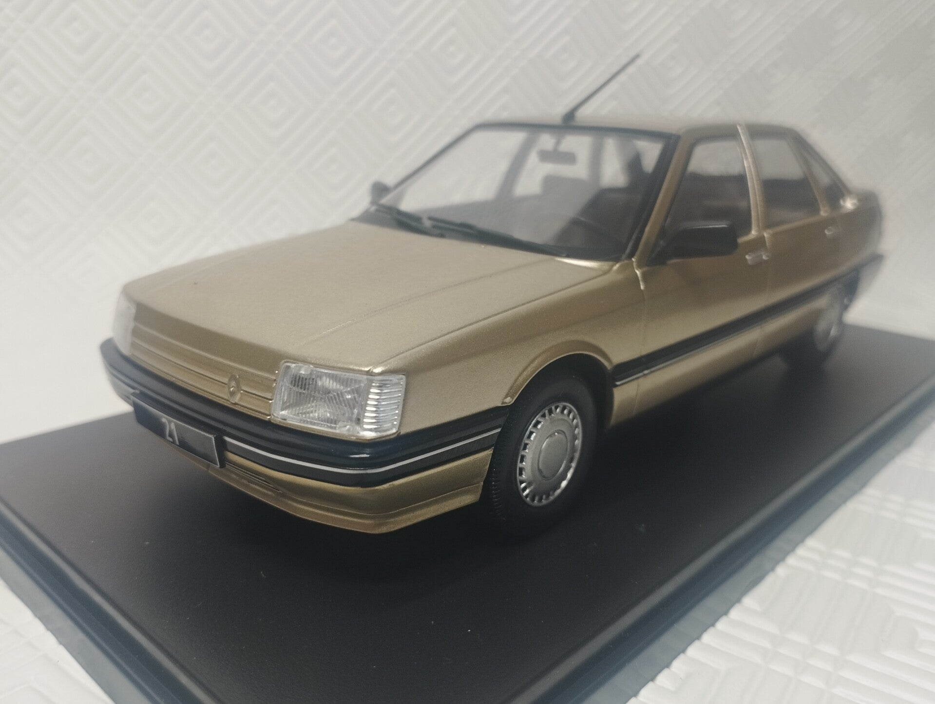 RENAULT 21 DE 1986