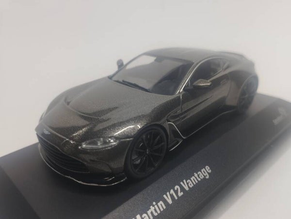 ASTON MARTIN VANTAGE V12 DE 2022