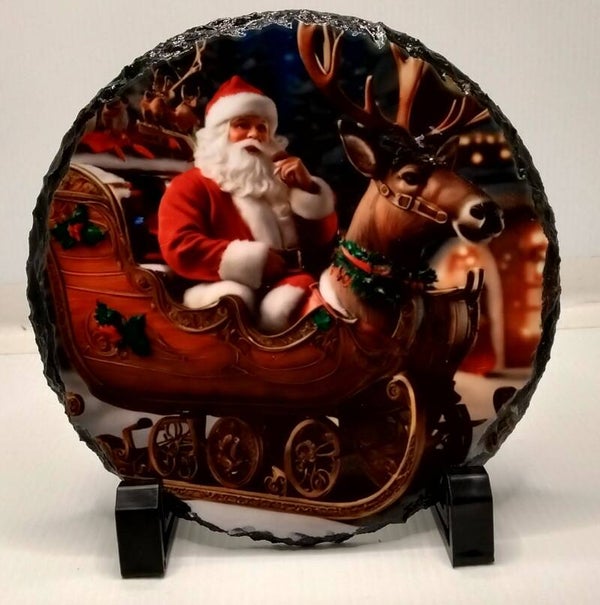 Glossy Slate 145mm diameter  (Round with Santa and sleigh)