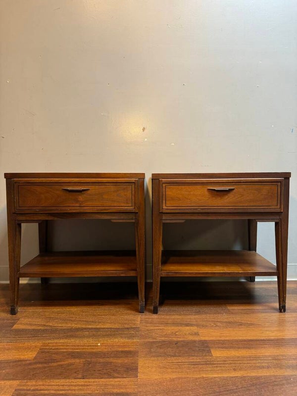 kent coffey tempo mcm night stand pair