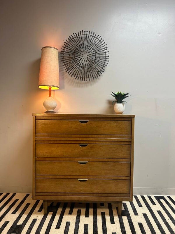 midcentury Lexington furniture 4 drawer dresser