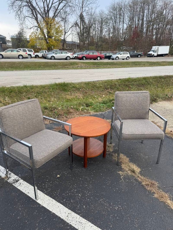 Mcm Milo Baughman Chair Pair