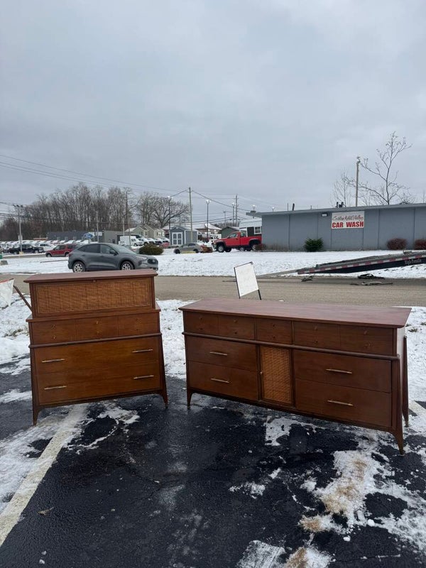 Mcm Dresser Set with Cane Detailing