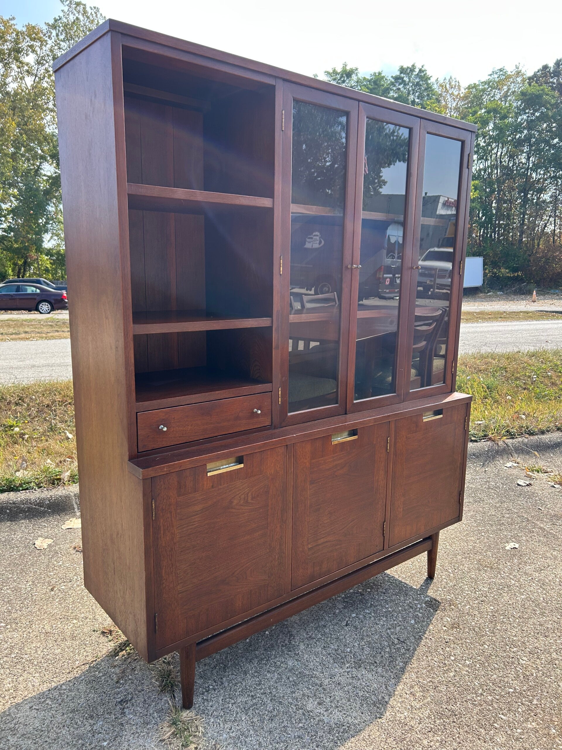 Mcm American of Martinsville by Merton Gershun Hutch