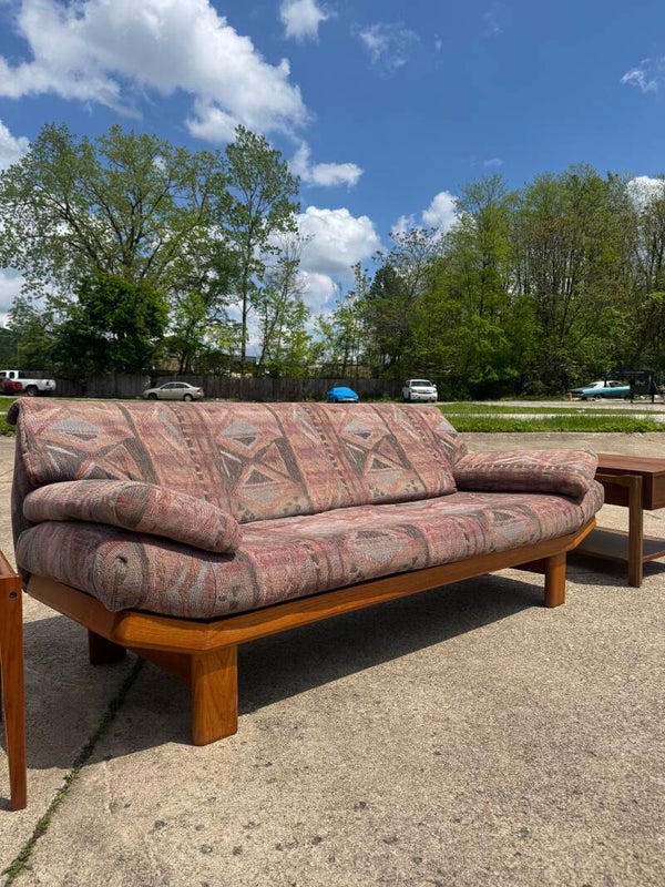 Mcm Scandinavian Teak couch