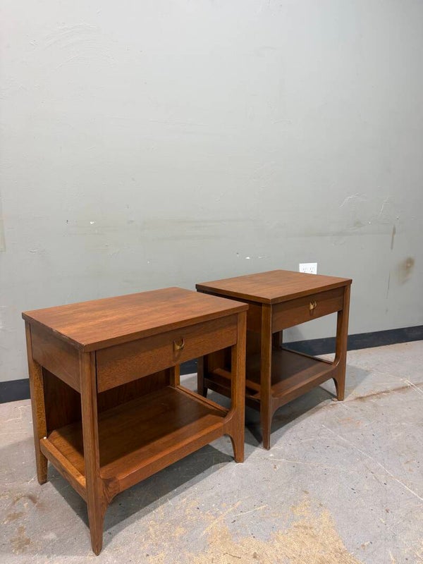 Mcm refinished Broyhill Brasilia nightstand pair
